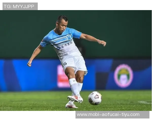 博雷戈称赞奎因沉稳表现认为年轻球员展现出成熟选择