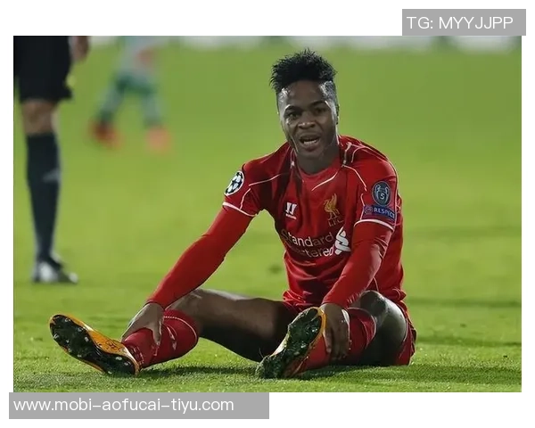 斯特林加盟蓝军志在金球未果引发球队引援策略重大调整