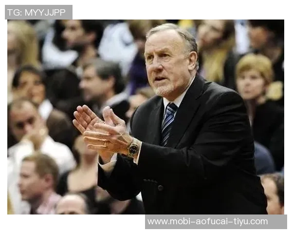 小阿德尔曼强调无私打球是赢得大比分胜利的关键所在